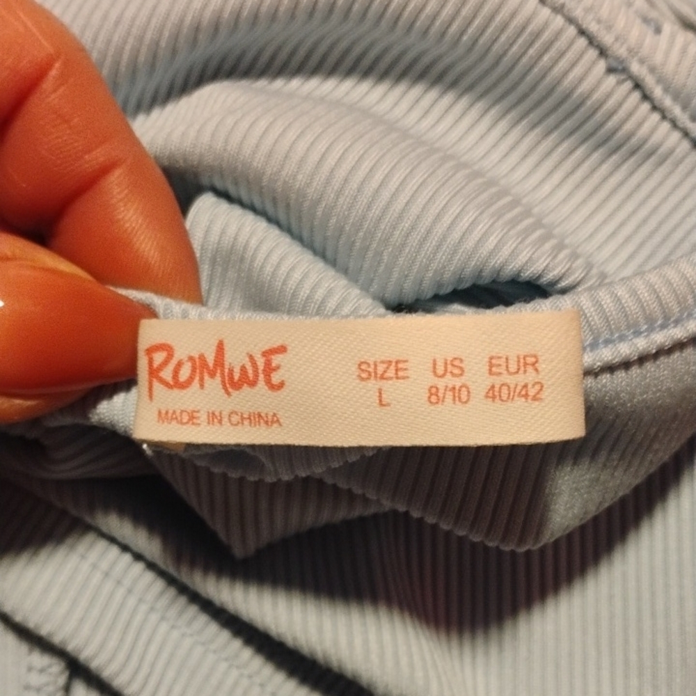 Two-Tone Ruched Women's Top - Picture 3 of 3
